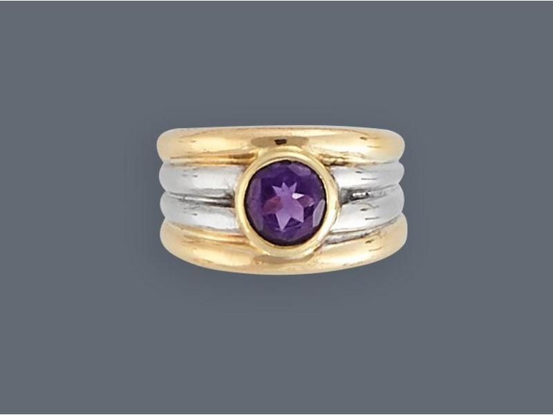 BAGUE type chevalière en or gris et jaune...