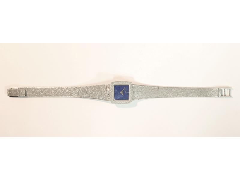 MONTRE bracelet de dame en or gris (750),...