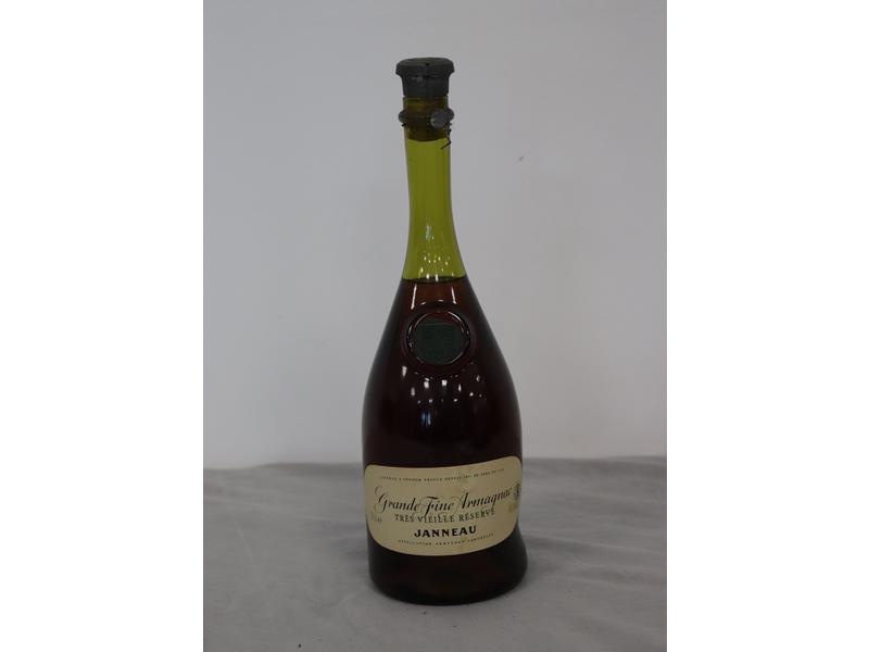 1 Blle Grande Fine Armagnac "TRES VIEILLE...