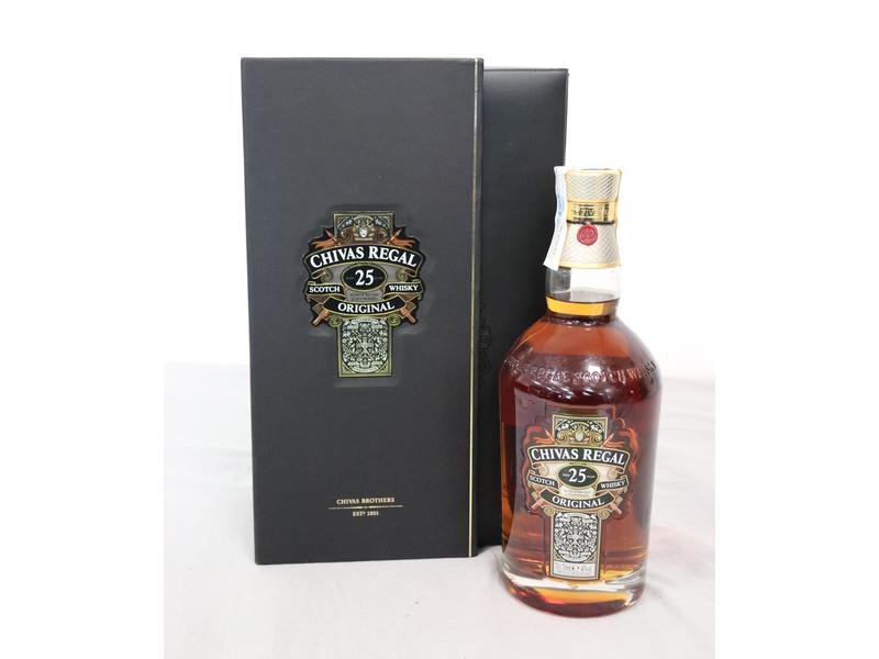 1 Blle Scotch Whisky CHIVAS REGAL, 25 ans...