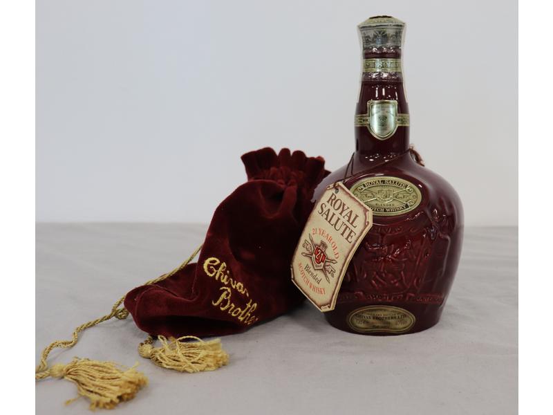 1 Blle Scotch Whisky CHIVAS BROTHERS, " ROYAL...