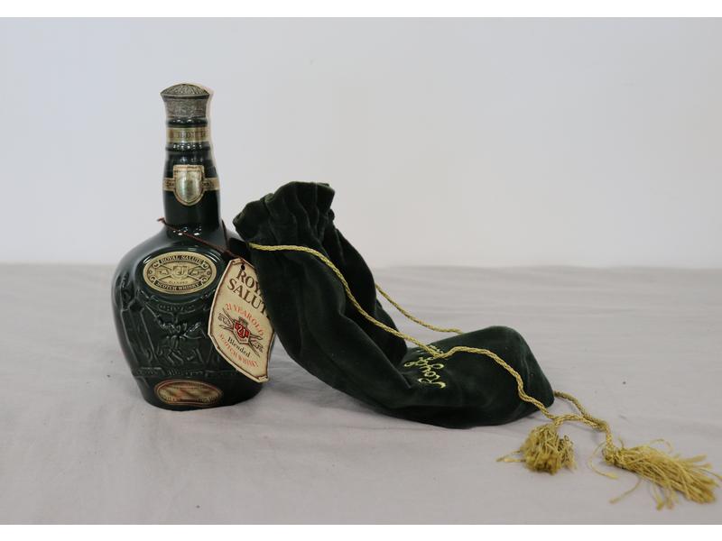 1 Blle Scotch Whisky CHIVAS BROTHERS, " ROYAL...