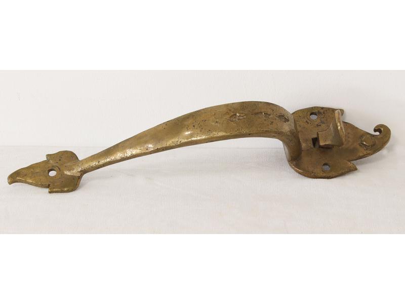 POIGNEE DE PORTE en bronze moulé ciselé à...