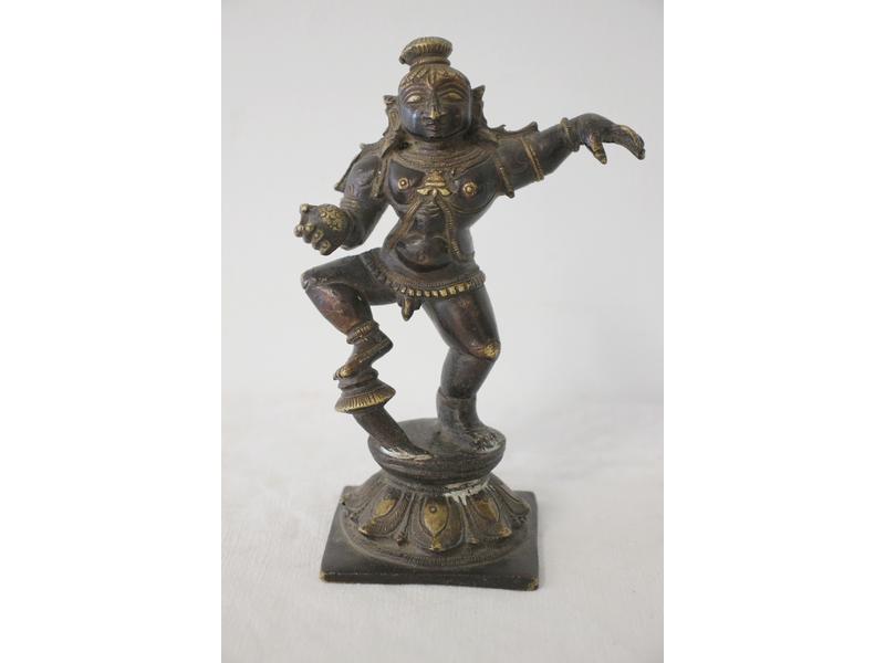 STATUETTE figurant Krishna dansant avec serpent...