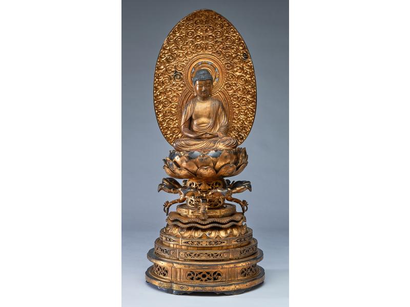 STATUETTE DU BOUDHA AMIDA reposant sur un...