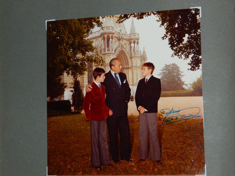 FAMILLE ROYALE DE FRANCE. Le Comte et la...