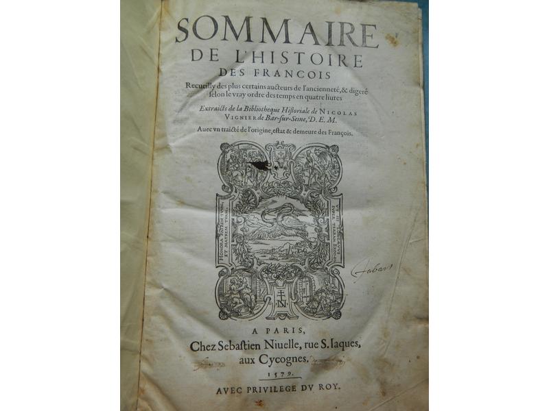 VIGNIER (Nicolas) : Sommaire de l'histoire...