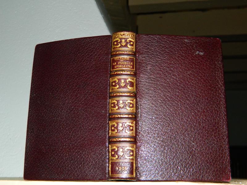 VOLTAIRE : La Pucelle d'Orléans…Londres,...