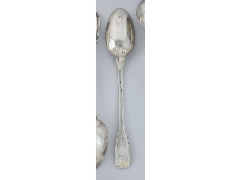CUILLERE A RAGOUT en argent à filets