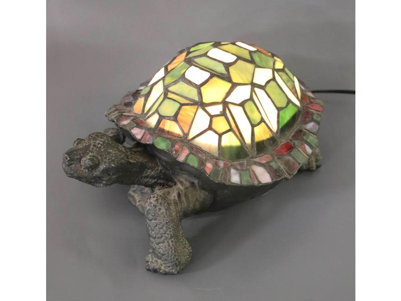 DEUX LAMPES TORTUES, la plus grande en résine...