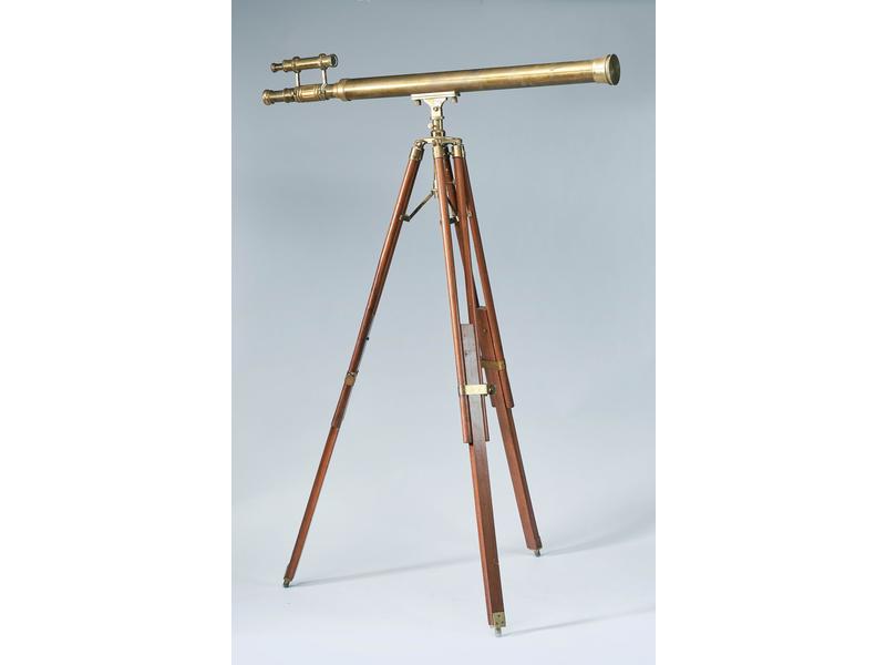 LONGUE-VUE ou LUNETTE ASTRONOMIQUE en bronze...