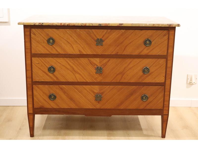 COMMODE rectangulaire en placage de bois...