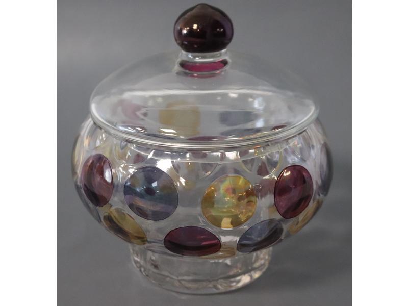 BONBONNIERE ronde couverte en verre cristallin...
