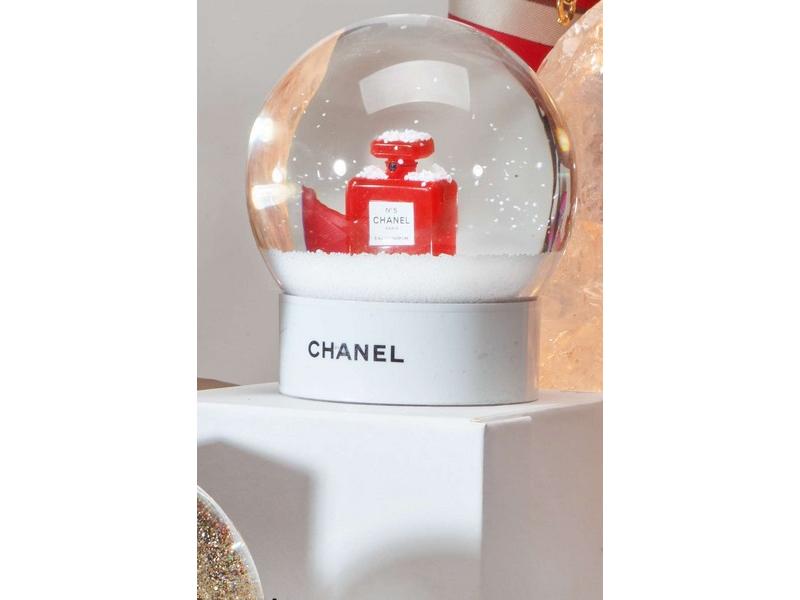 CHANEL