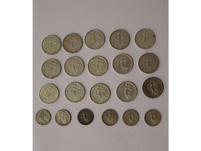 LOT DE 15 PIECES de 5 Fr Semeuse vers 1960-1967....