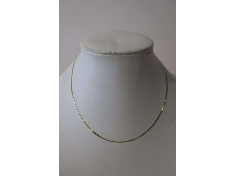 COLLIER ras de cou en or jaune (750 mm).