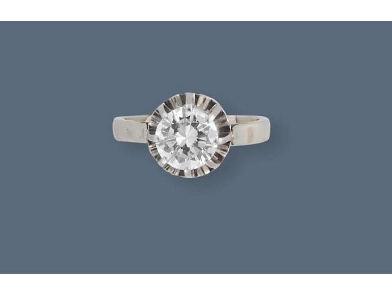 BAGUE solitaire en or gris (750) ornée d'un...