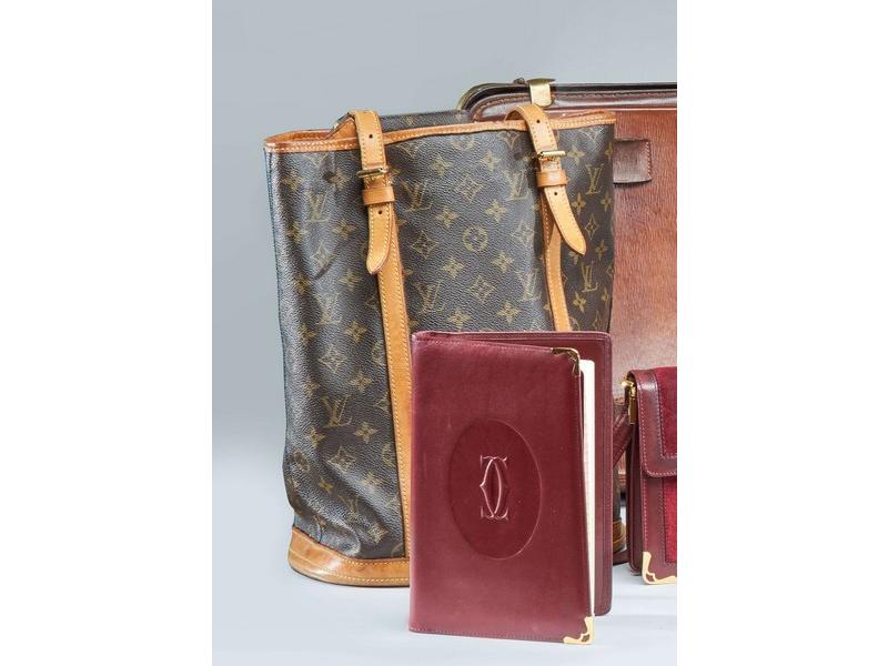 LOUIS VUITTON