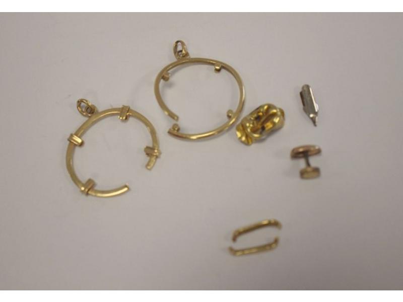 LOT en débris d'or (750 mm). Poids : 10g