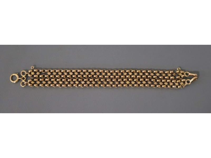 BRACELET en or jaune (750mm) à maillons souples...