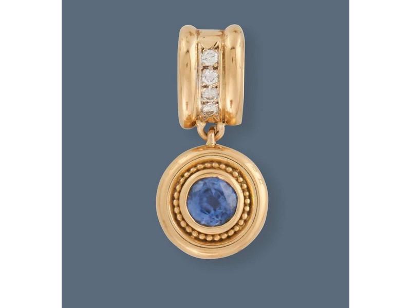 PENDENTIF en or jaune (750 mm), bélière sertie...