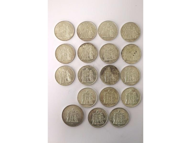 LOT DE 18 PIECES en argent comprenant: