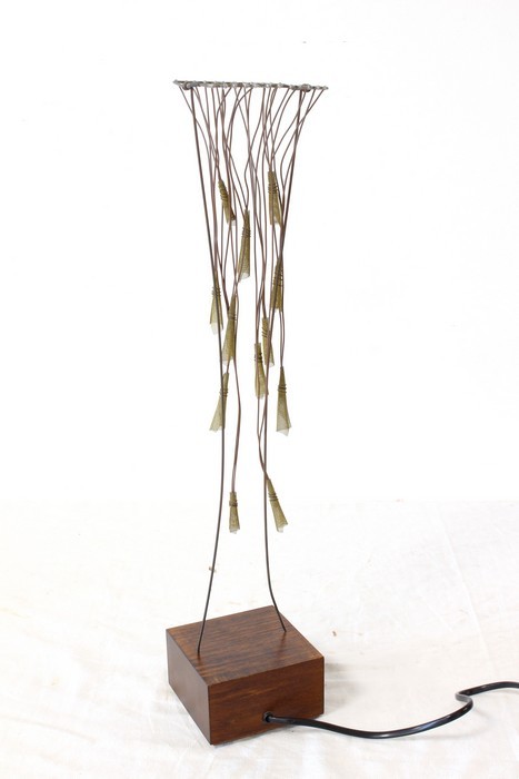 LAMPE LED à 12 lumières et socle en bois...