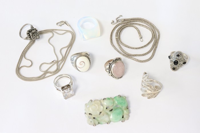 LOT DE BIJOUX FANTAISIE :