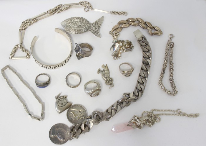 LOT DE BIJOUX en argent (différents titres):...