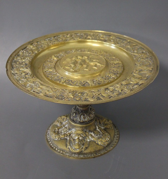 COUPE ronde sur piédouche en bronze doré...