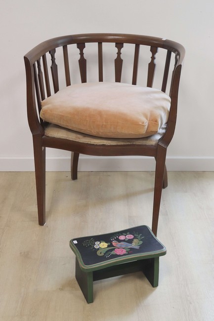 FAUTEUIL gondole de bureau  en chêne à dossier...