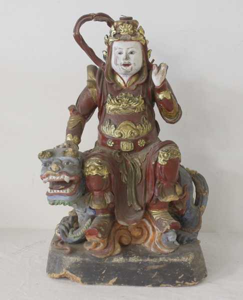 STATUETTE représentant un gardien de temple...