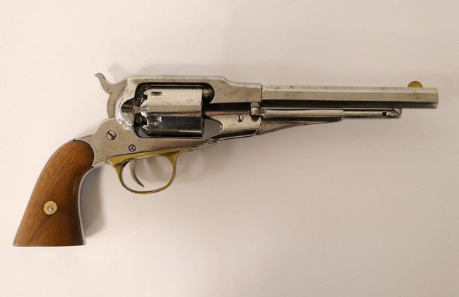 REVOLVER REMINGTON modèle 1858, cal. 44.