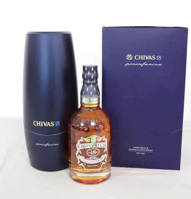 1 Blle Scotch Whisky CHIVAS REGAL, "PININFARINA",...