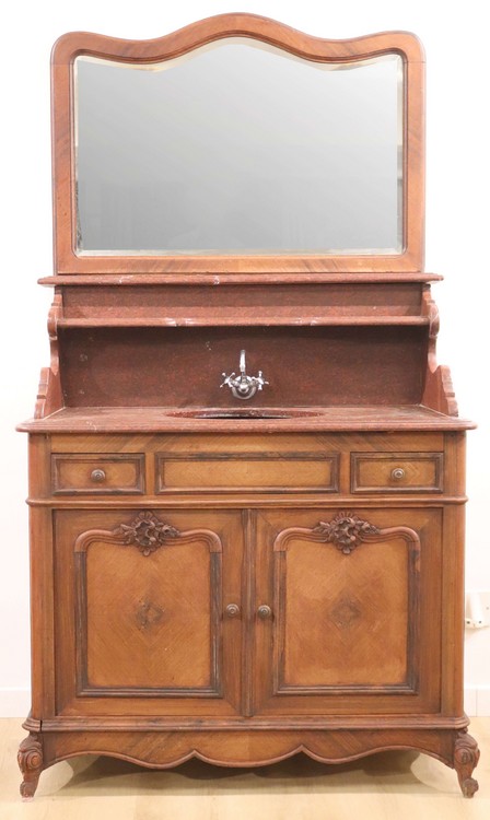 MEUBLE DE TOILETTE en noyer et placage de...
