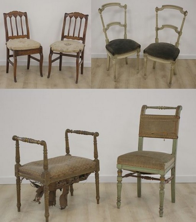 PAIRE DE CHAISES en acajou, dossier à barreaux...