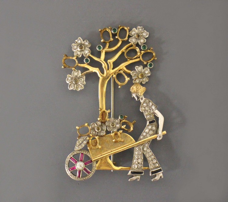 BROCHE en or jaune et gris (585), représentant...