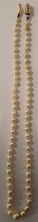COLLIER de perles de culture en chute avec...