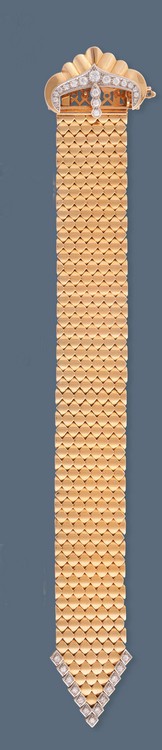BRACELET souple type ceinture en or jaune...