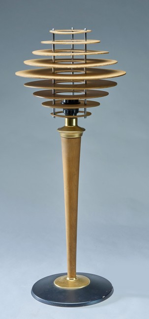 LAMPE TYPE MAZDA le fût fuselé en chêne clair...