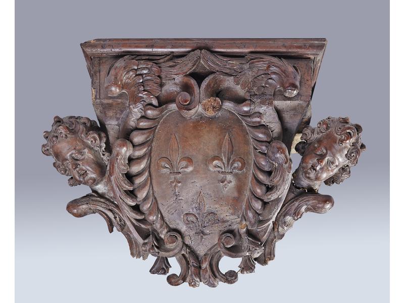 IMPORTANTE CONSOLE MURALE en chêne sculpté...