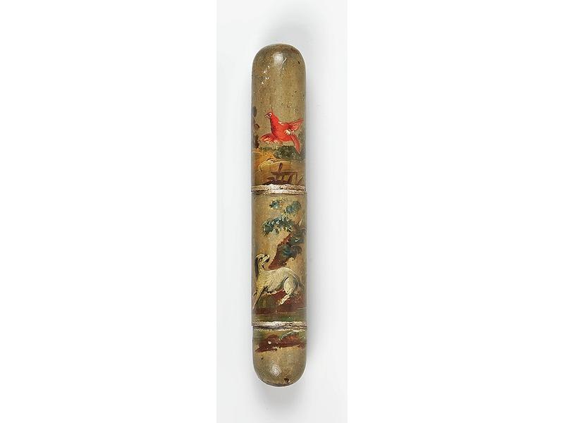 ETUI à billets cylindrique en trois parties...