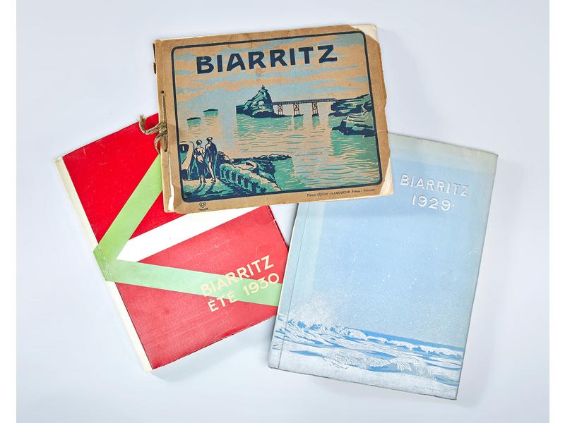 BIARRITZ 1929 et été 1930 , DEUX MAGAZINES...
