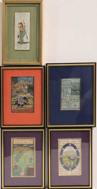 QUATRE MINIATURES INDIENNES sur papier, trois...