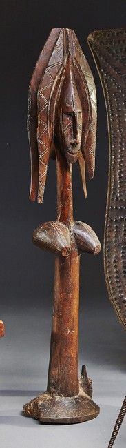 GRAND BUSTE janiforme, seins en obus et visage...