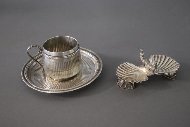 TASSE et sa SOUS-TASSE en argent (925) ,...