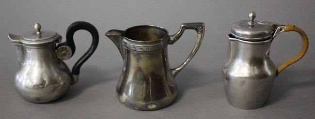TROIS VERSEUSES miniatures en argent :