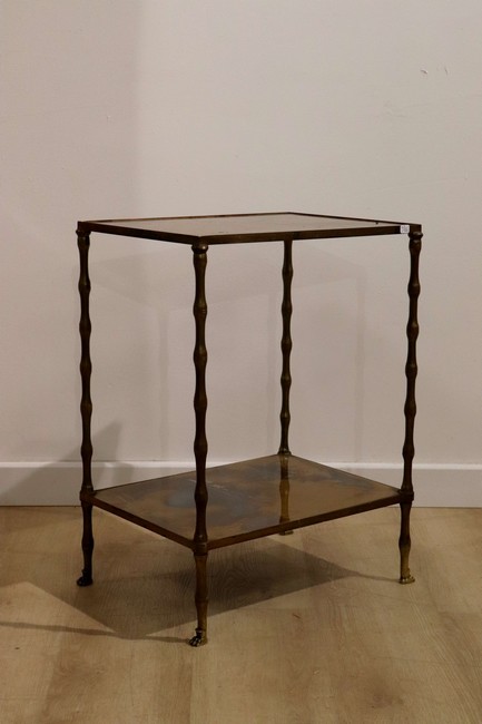 TABLE BOUT-DE-CANAPÉ rectangulaire en bronze...