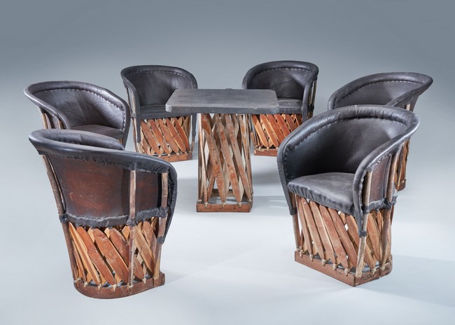 PARTIE DE MOBILIER de salon comprenant SIX...