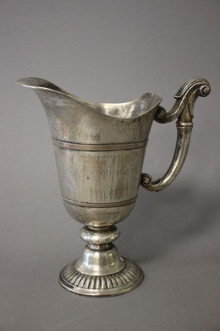 AIGUIERE CASQUE ou HANAPE en métal argenté,...
